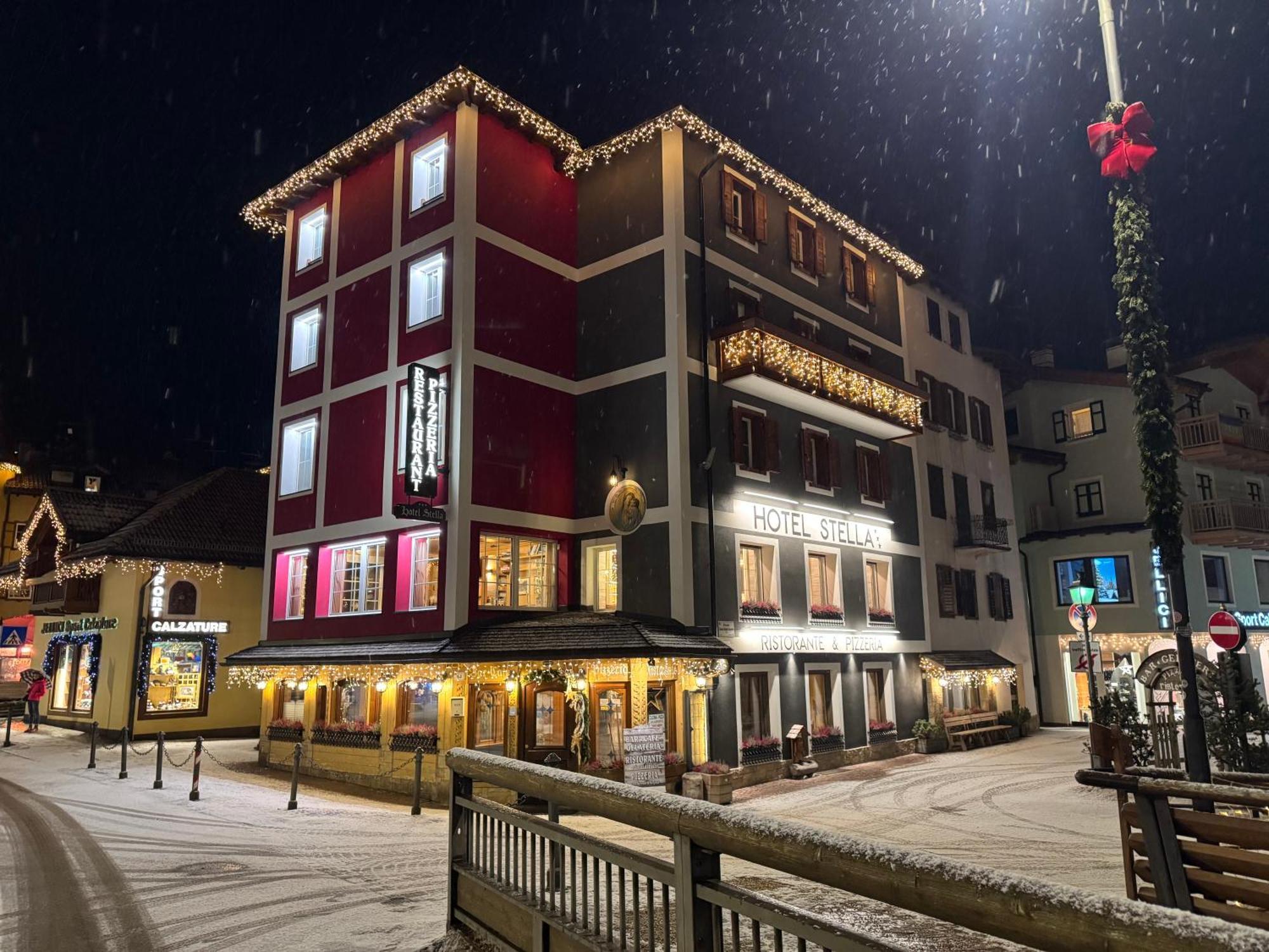 Hotel Stella Moena Buitenkant foto